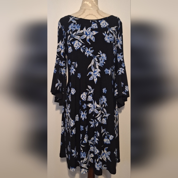 Ralph Lauren Dresses & Skirts - Ralph Lauren Black and Blue Floral Dress